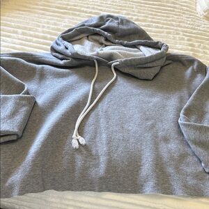 cropped hoodie